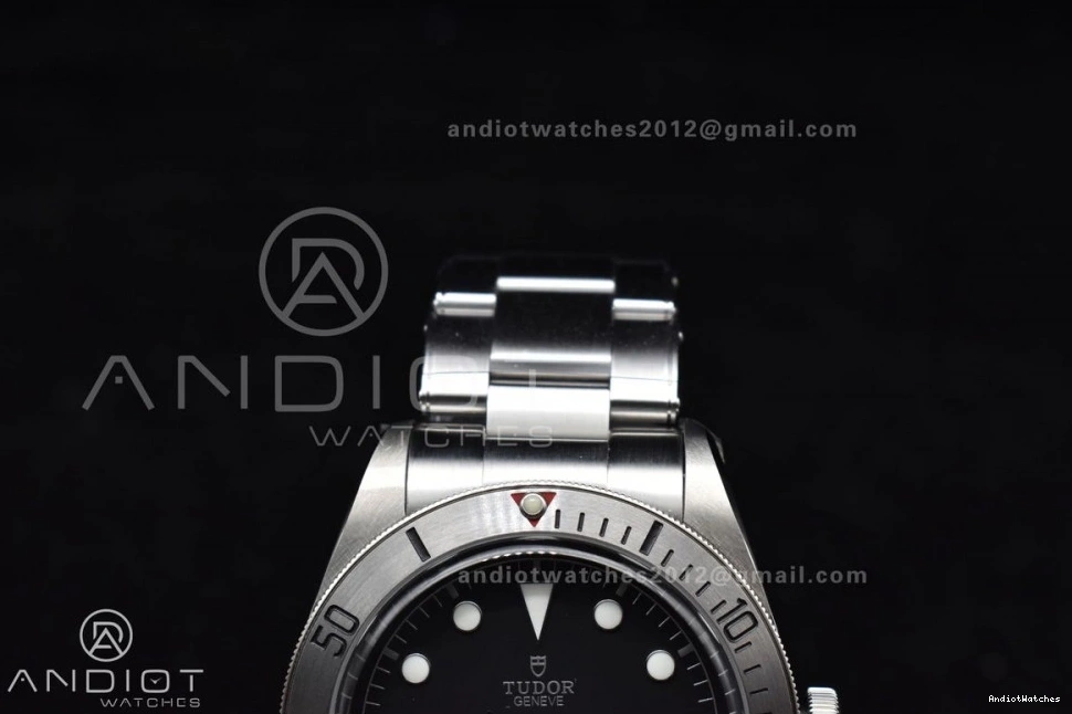 Edition Best Supportive V 899 Bay A2824 Bracelet Heritage SS 1:1 Black on ZF Steel 0126